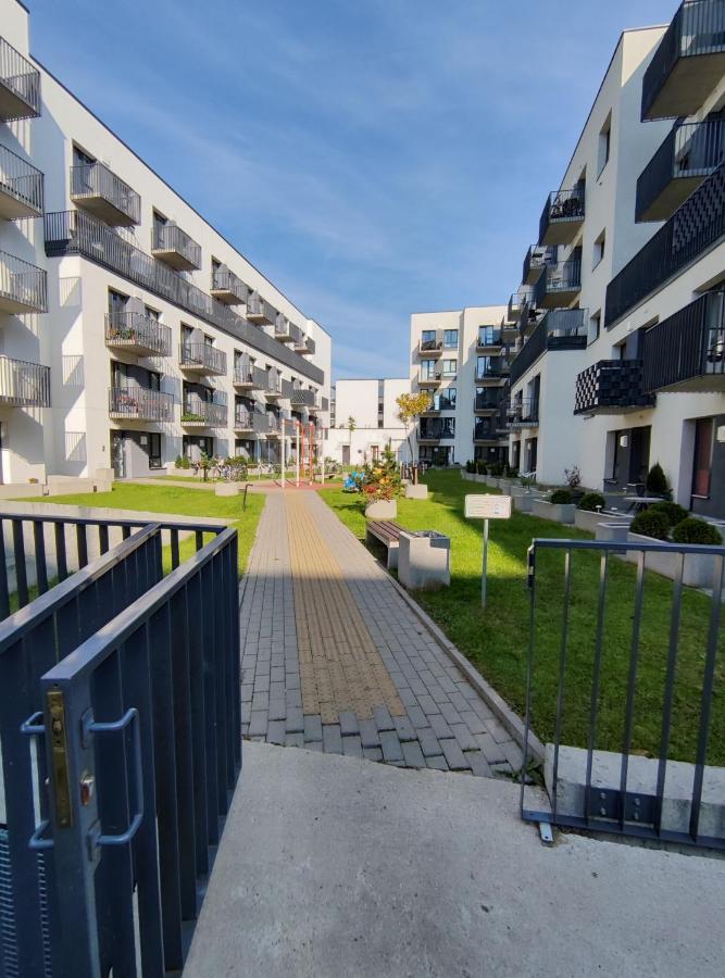 Apartments Franny'S Bees فيلنيوس المظهر الخارجي الصورة